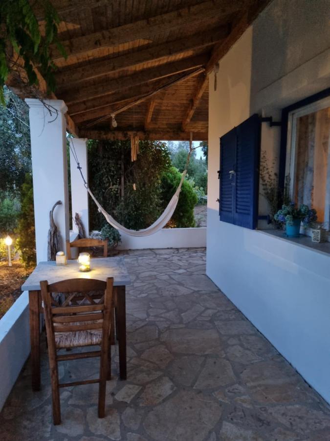 Cozy Corfu Bungalow 5 Minutes To Aqualand Agios Ioannis  Bagian luar foto