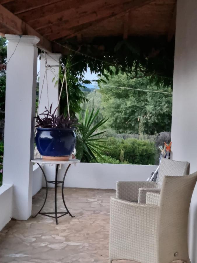 Cozy Corfu Bungalow 5 Minutes To Aqualand Agios Ioannis  Bagian luar foto